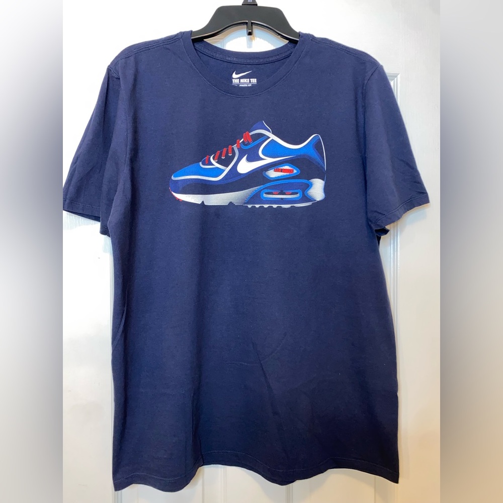 Navy blue, Large, Nike short sleeve shirt.